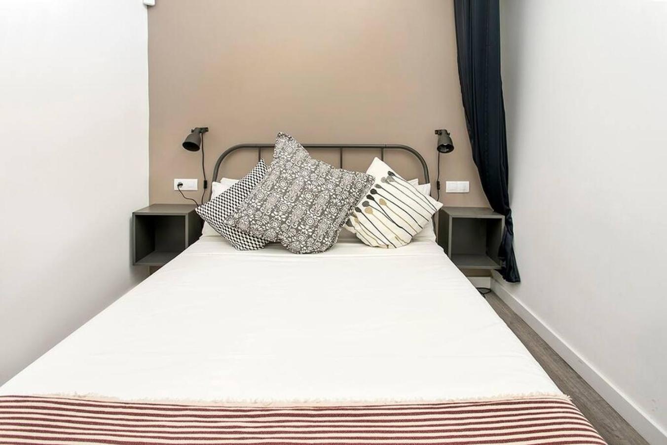 Cozy&New With Terrace Apartment L'Hospitalet de Llobregat Exterior photo